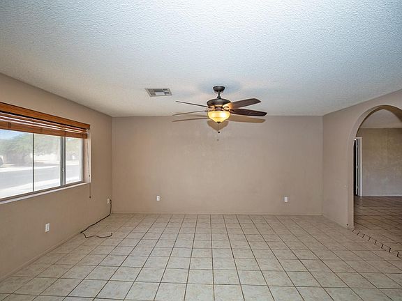 5th image of 6094 E 42nd St