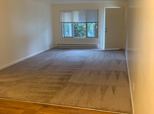 10733 Beardslee Blvd #2, Bothell, WA 98011