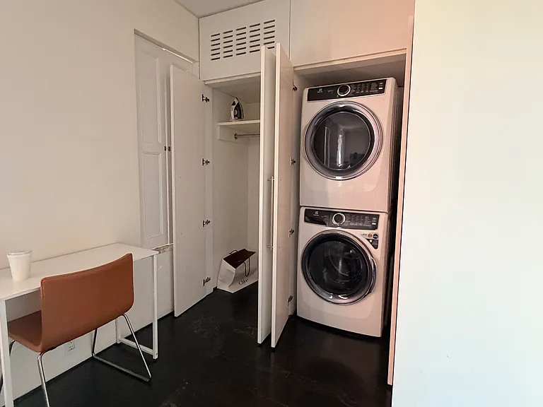 369 Bleecker St #PENTHOUSE — Photo 20