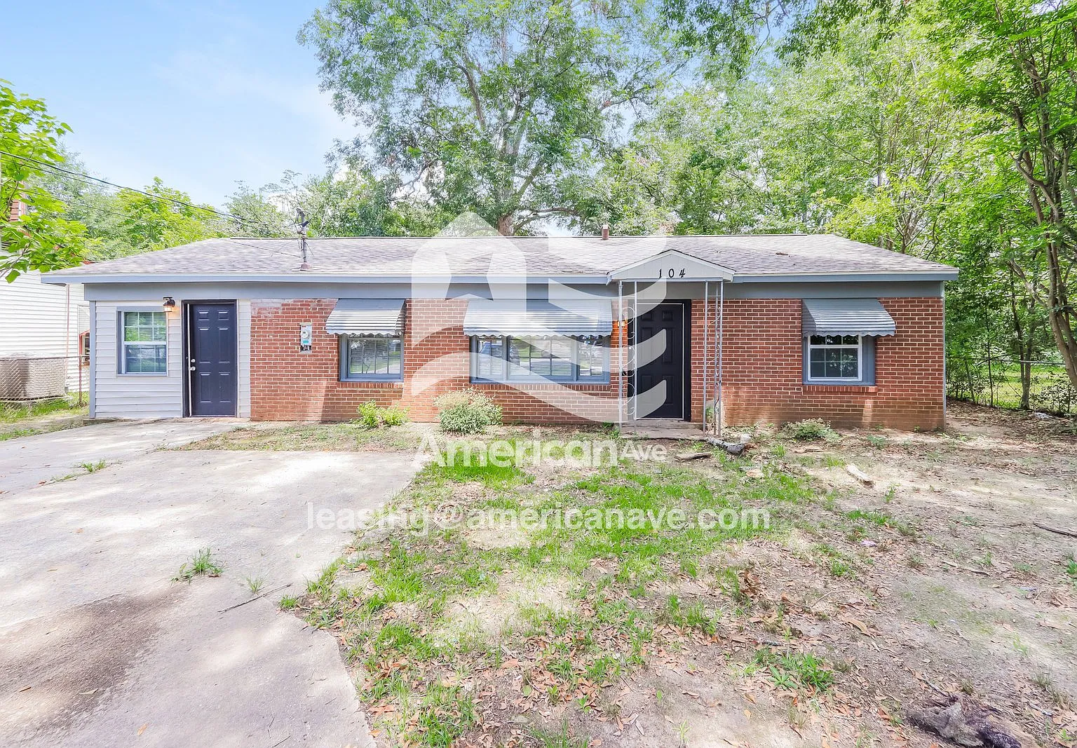4 bed, 2.0 bath, 1446 sqft, $1,207 — Photo 1