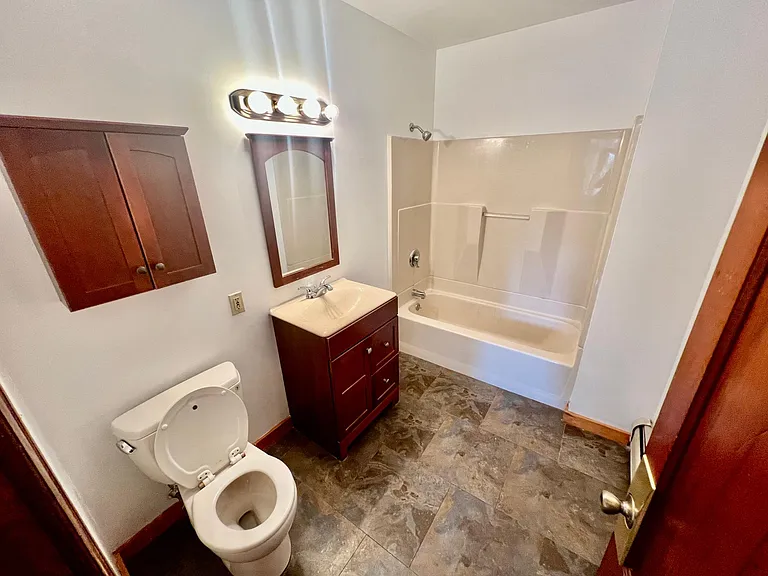 45 Holbrook Ave #6 — Photo 15