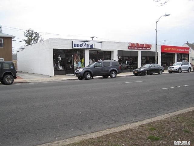 2nd image of 365 E Park Ave