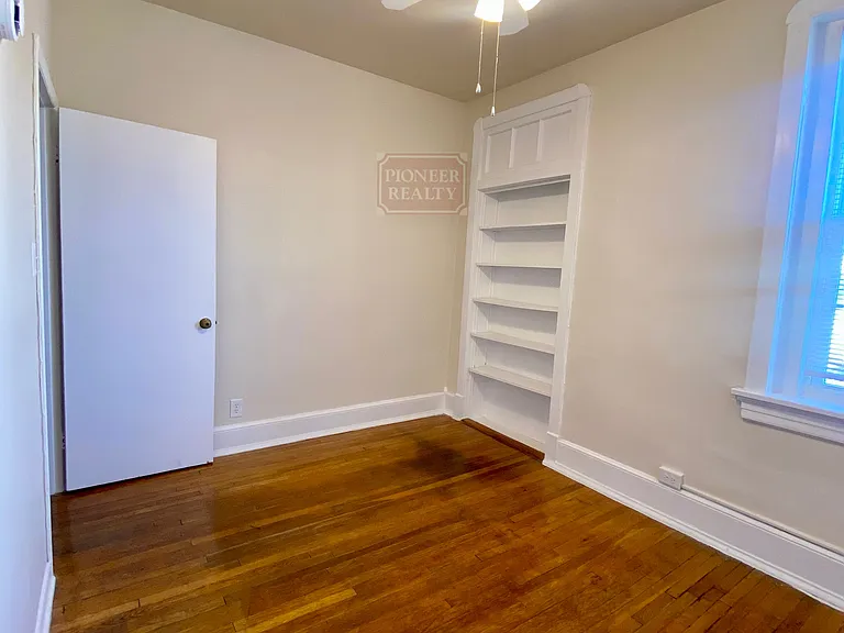 3110 Kensington Ave #8 — Photo 15
