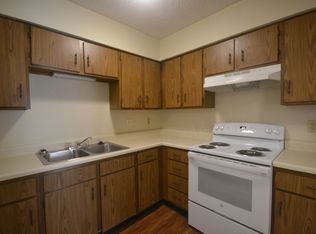 Buffalo Apartments (Bison Terrace), Buffalo, MO 65622