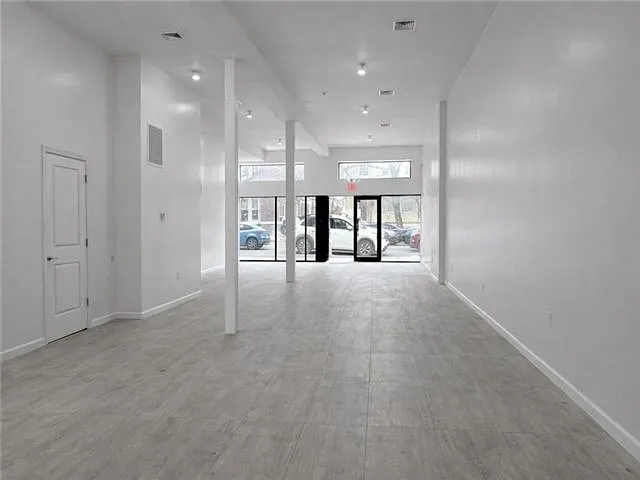 179 McClean Ave #1 — Photo 5