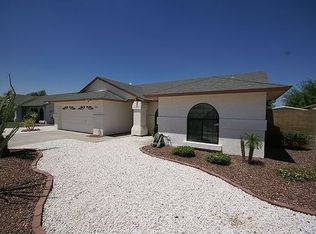 8826 W Seldon Ln, Peoria, AZ 85345