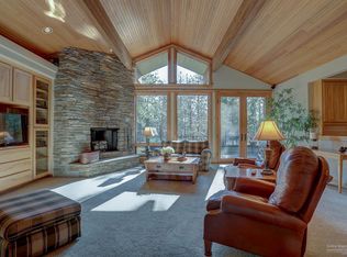 60025 River Bluff Trl, Bend, OR 97702