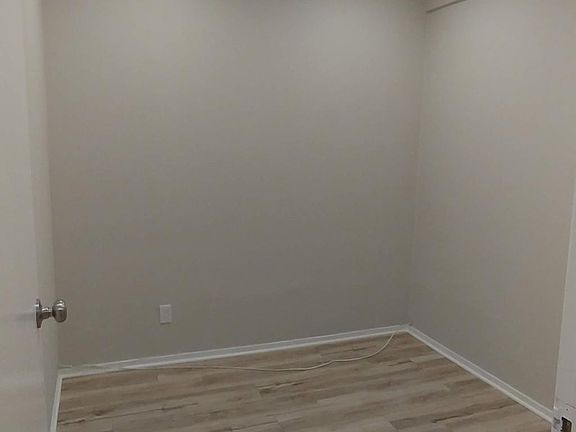 8x9 bonus room