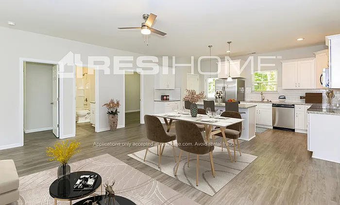 3 bed, 2.0 bath, 1255 sqft, $1,845 — Photo 4