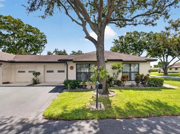 10086 Eaglewood Rd APT B, Boynton Beach, FL 33436