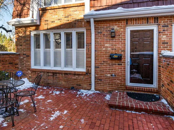 108 E Dublin Granville Rd APT F, Columbus, OH 43085