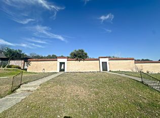 4013 Burning Tree Dr #4015, San Antonio, TX 78240