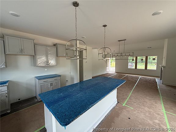 5th image of 333 Strother Rd