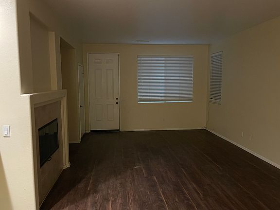 2nd image of 46575 Calle Sonoma