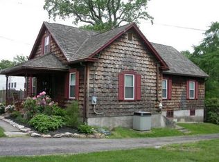 37 Main St, Fallsington, PA 19054