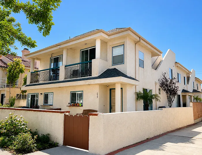 1045 Beryl St — Photo 1