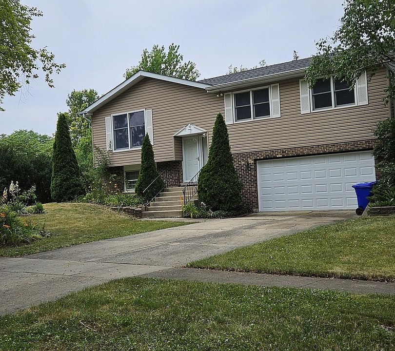 1005 Brentwood Ln, Wheaton, IL 60189 Zillow