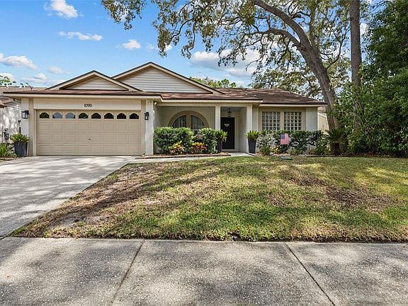 3rd image of 1090 ROLLING OAKS AVENUE