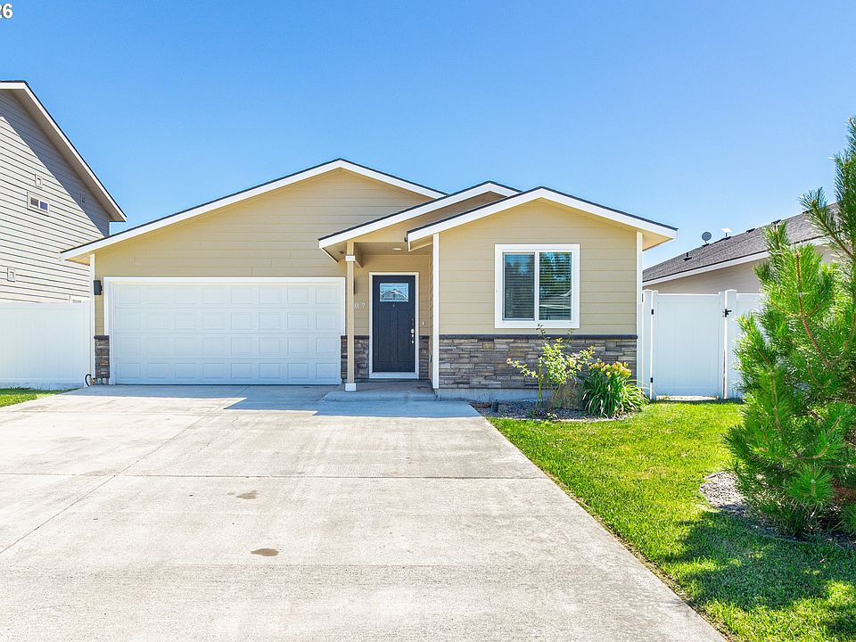 1st image of 307 Riverwood Ct