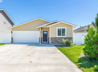 307 Riverwood Ct, Umatilla, OR 97882