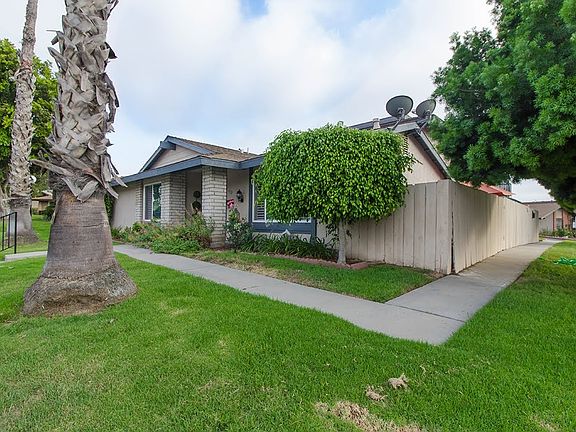 3rd image of 952 Picador Blvd