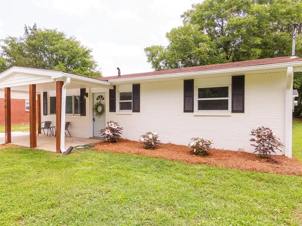 716 Bailey Dr, Raleigh, NC 27610