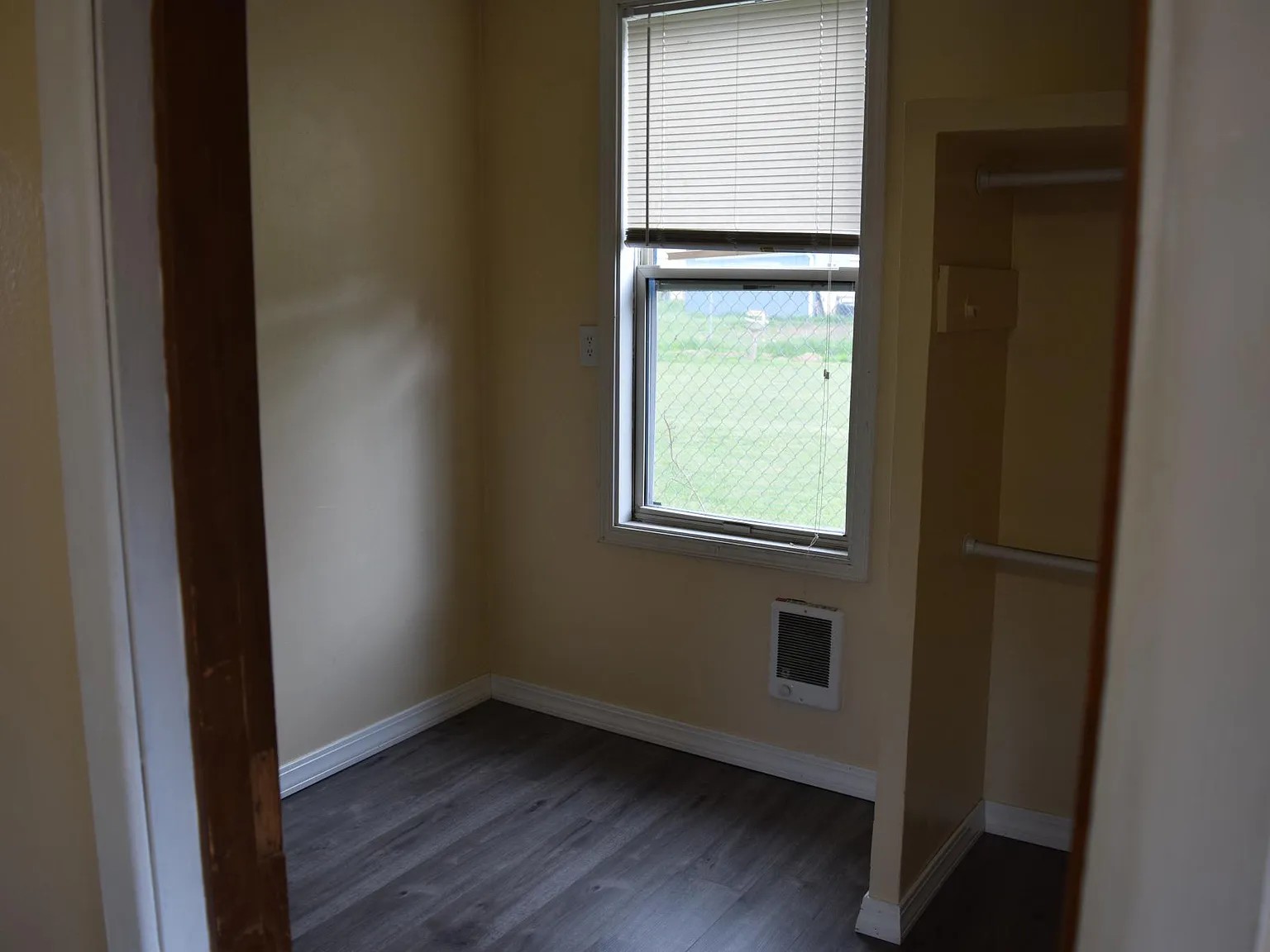 1 bed, 200 sqft, $825 — Photo 1