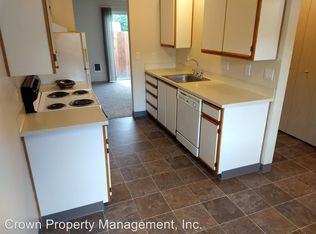 365 NE Starr St APT 11, Sublimity, OR 97385