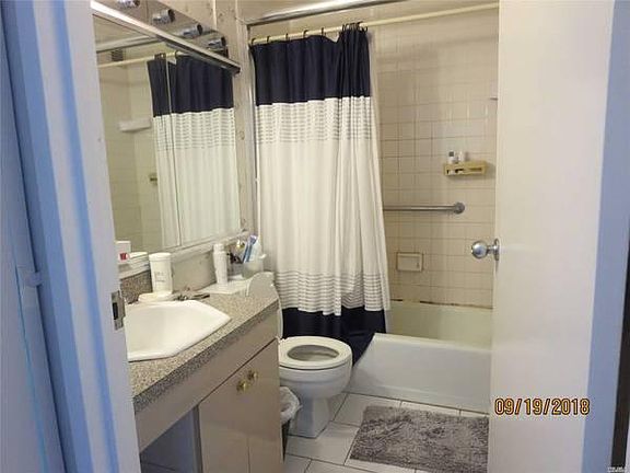 3rd image of 2 Bay Club Dr APT 12Z