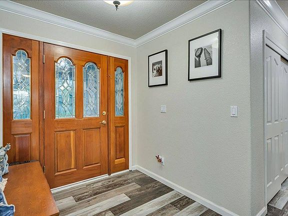 4th image of 17319 Meadow View Dr