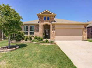 1921 Velarde Rd, Fort Worth, TX 76131