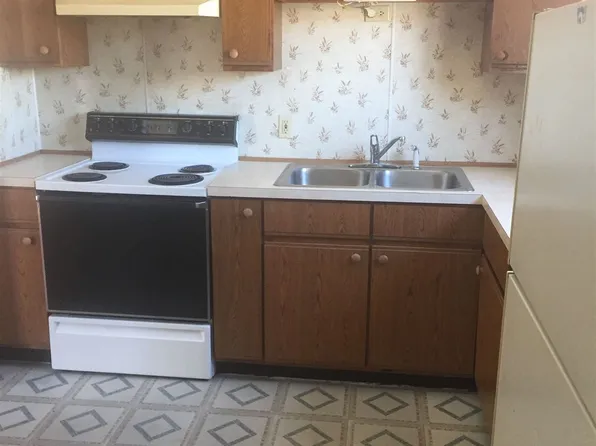 201 W Market St, Williamstown, PA 17098