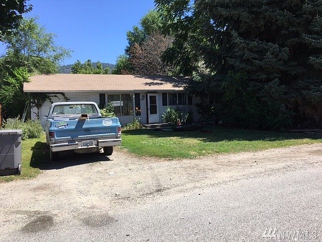 1st image of 409 Juniper St