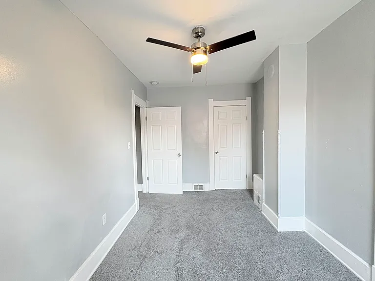 328 Willard St — Photo 17