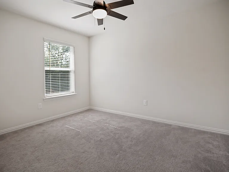 9927 Bates St — Photo 18