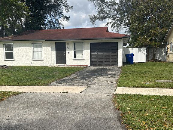 2nd image of 501 SW 83rd Avenue
