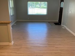 445 N Conklin Rd, Lake Orion, MI 48362