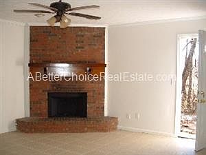 5th image of 1953 Patterson Ct