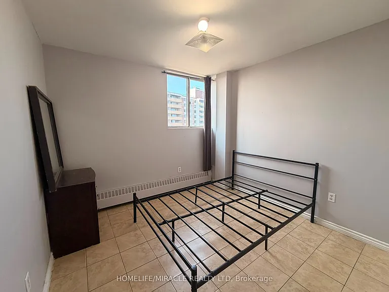 100 Dundalk Dr #916 — Photo 12