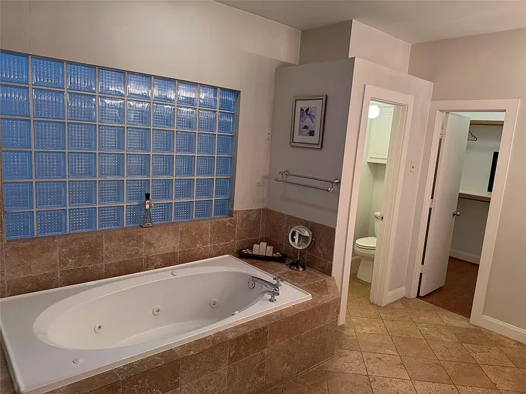 9833 Marlink Ln — Photo 10