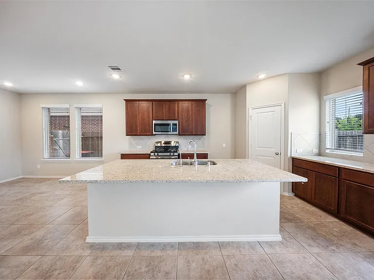 5031 Chestnut Orchard Dr — Photo 14