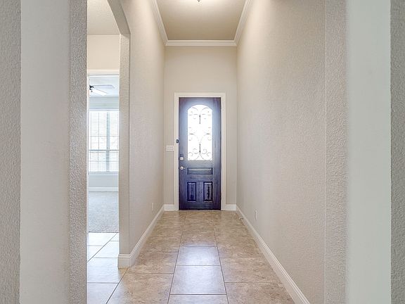 5th image of 14953 Gentry Dr