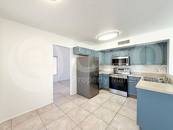 4th image of 3806 W Cielo Grande