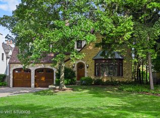 149 Pierce Rd, Highland Park, IL 60035