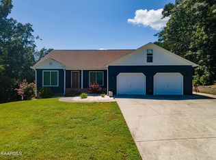 711 Rio Dr, Friendsville, TN 37737