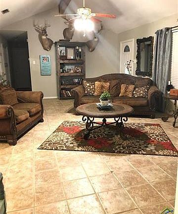3rd image of 2155 NE County Road 2200