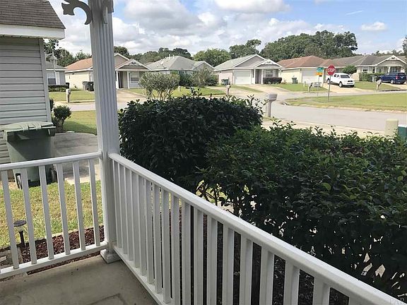 3rd image of 1007 Towle Cir