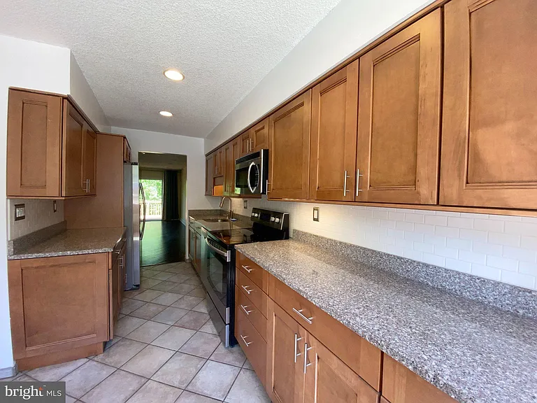 326 Brigade Ct — Photo 45