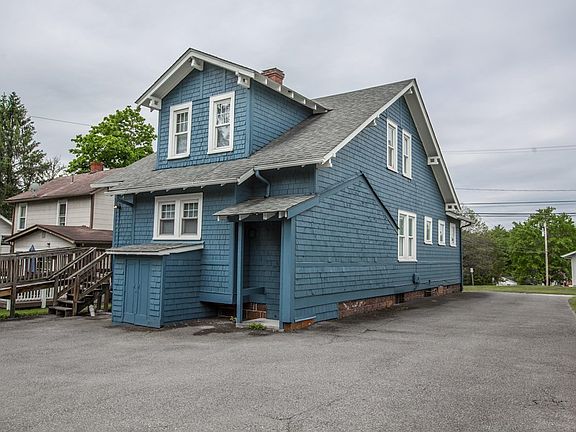 4th image of 1555 Harper Rd