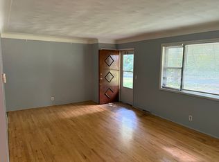 1910 Academy St, Kalamazoo, MI 49006